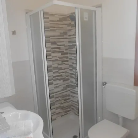 Jolanda Strandvilla Holiday home *